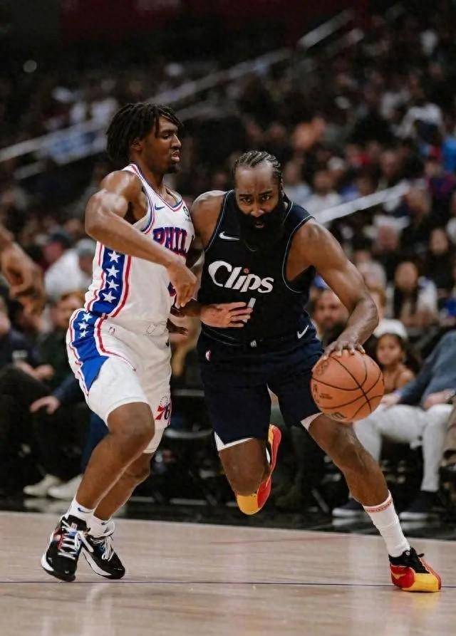 原创快船连费城都敢输三巨头50分锁定西部第四爱打不打