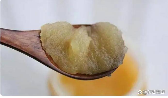 蜂蜜会坏吗坏了的味道是什么(蜂蜜会变质吗,变质了还能吃吗)