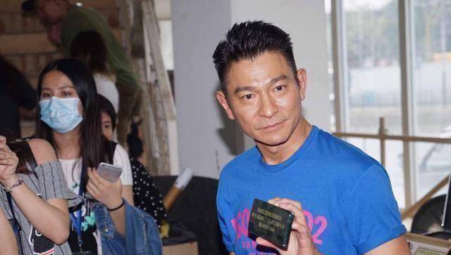 原创扫毒2开拍古天乐刘德华现身片场网友天地对决