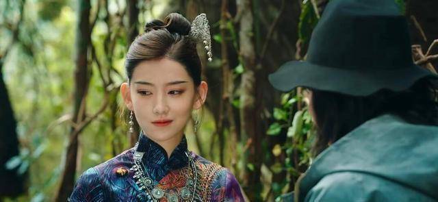 实在是请不起大咖了,为了更好的拍摄效果,也只能将目光转向新人演员了