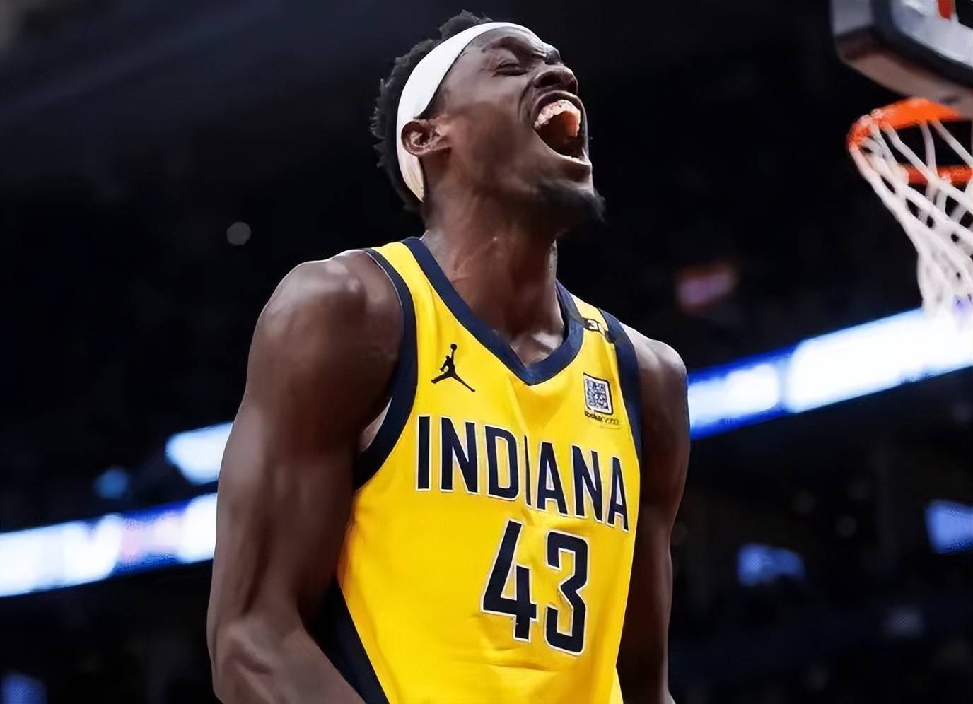 詹姆斯26 10浓眉36 16,丁威迪梦回巅峰,湖人冲前八_比赛_命中_卡姆