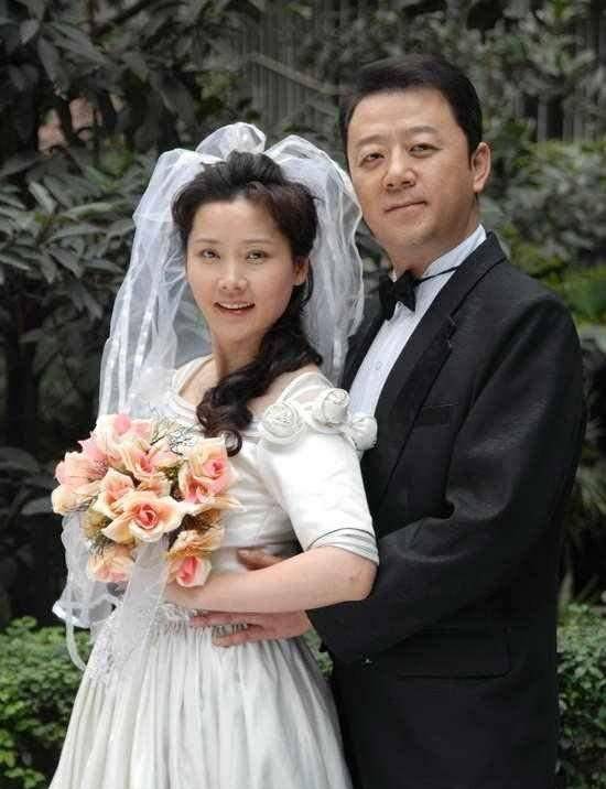 何赛飞:与丈夫丁克10年愁坏婆婆,35岁高龄却产子,全家乐开怀