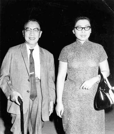 图 | 钱穆与胡美琦婚后胡美琦尽心做好一位贤惠的妻子,出于学识丰富