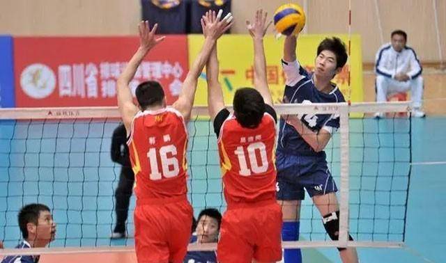 然而朱刚之所以能从整个国家队内脱颖而出,除了他那所向披靡的排球