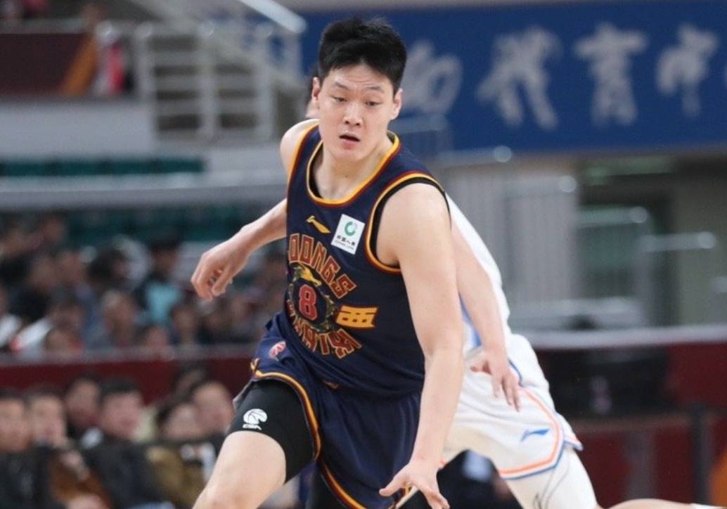 原创山西男篮40分大胜原帅20分刘冠岑184王薪凯空砍21分