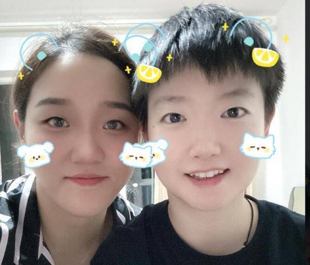 孙颖莎的陪练,打崩张本美和,莎莎留言祝贺,恩师邱贻可很欣慰_孙铭阳