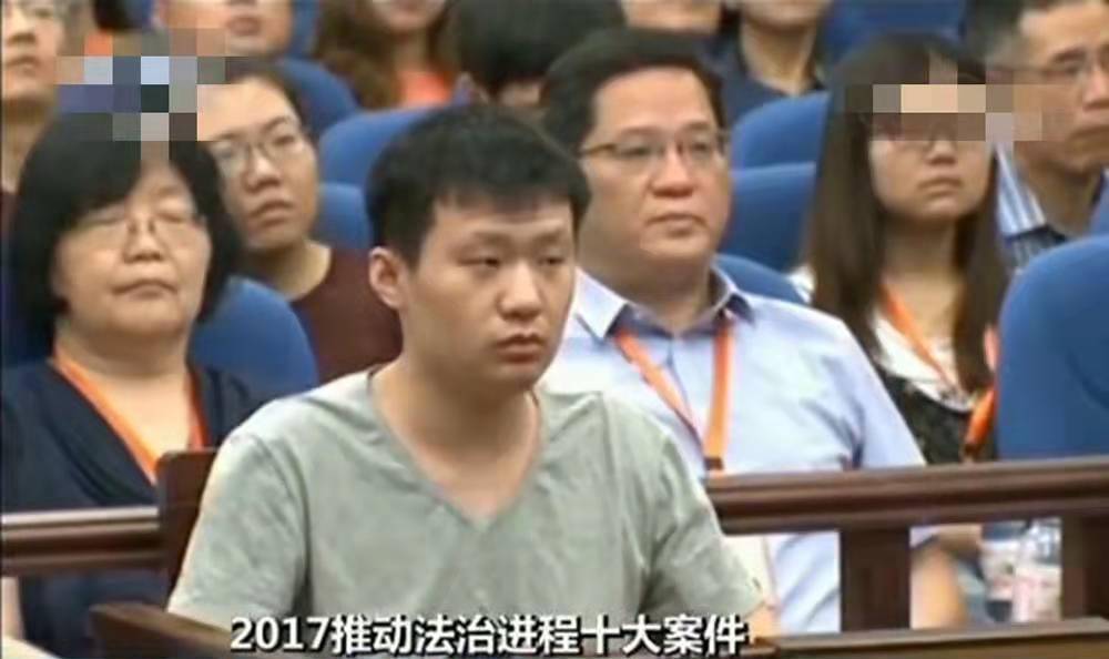 于欢何况,杜志浩等人所代表的催债方,及后面的放款人吴学占,虽然打着"