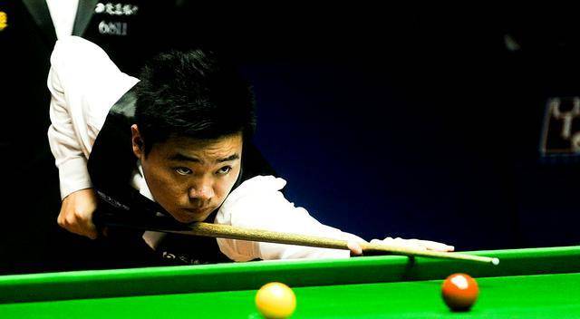 追溯丁俊晖职业生涯,早已成为中国台球代表人物.