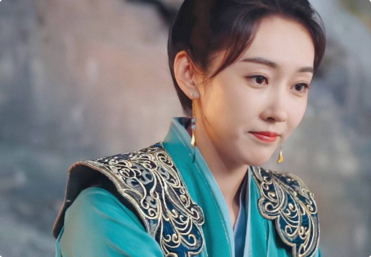 33岁提前迈进老年组,这让扮嫩女星还咋玩_宣璐_角色_母亲