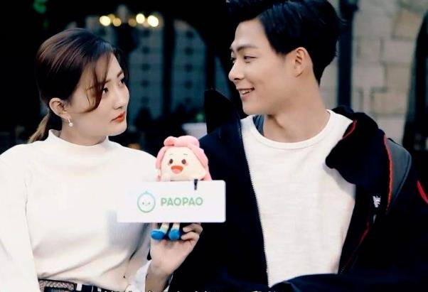 原创张铭恩大学毕业照被曝光以为他是最帅的没想c位的校草更出众