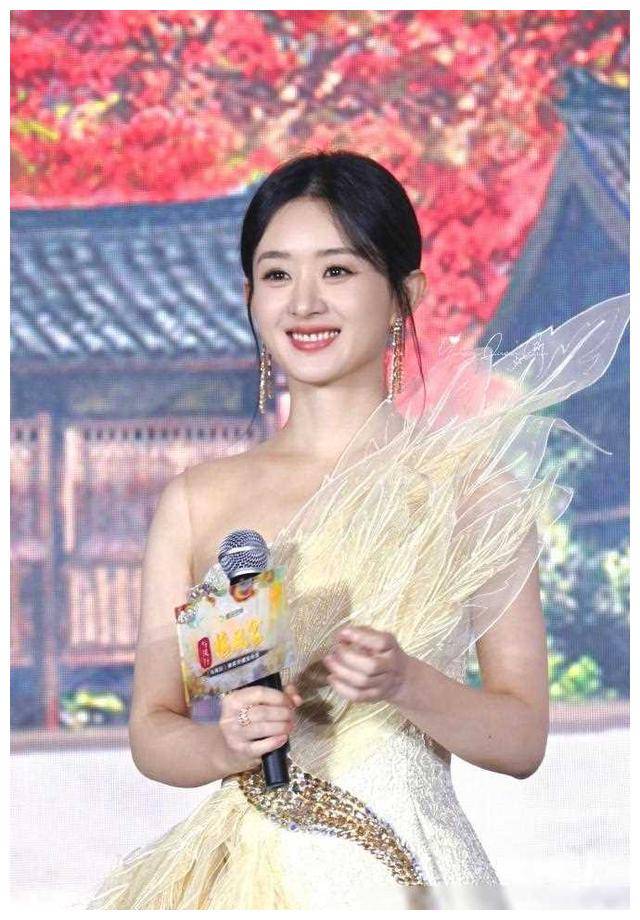 冯绍峰喜不自禁赵丽颖风采无限嘉人成就令人惊叹