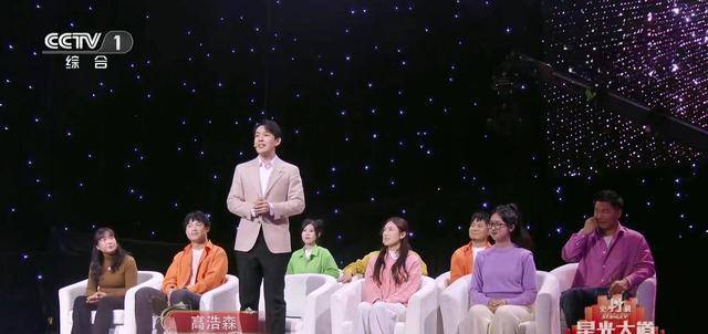 马家骏通过"星光大道"平台不仅展现了跳绳的魅力,也传达了一种坚持