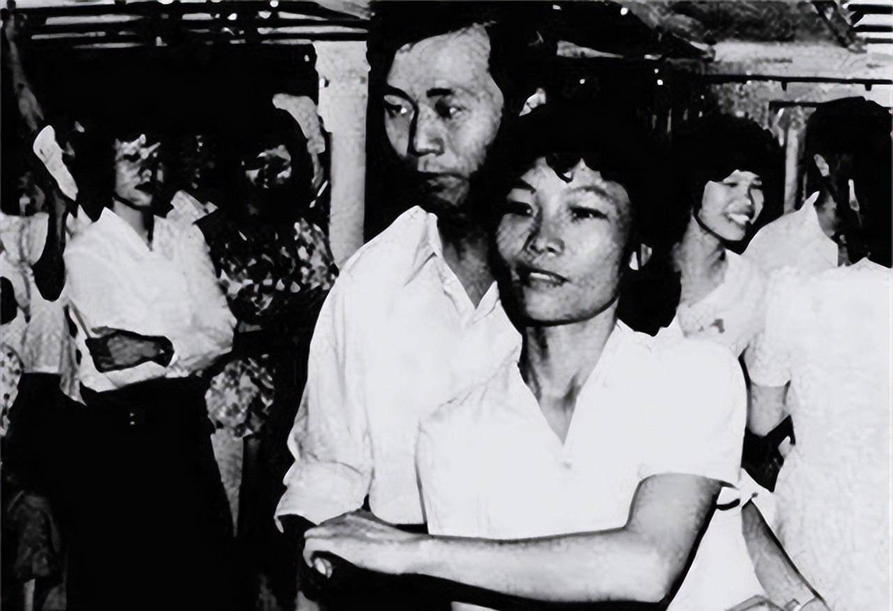 77年,江苏会计贪赃案,10年贪赃4万余元,徇私枉法最终判处死刑_汤兰英