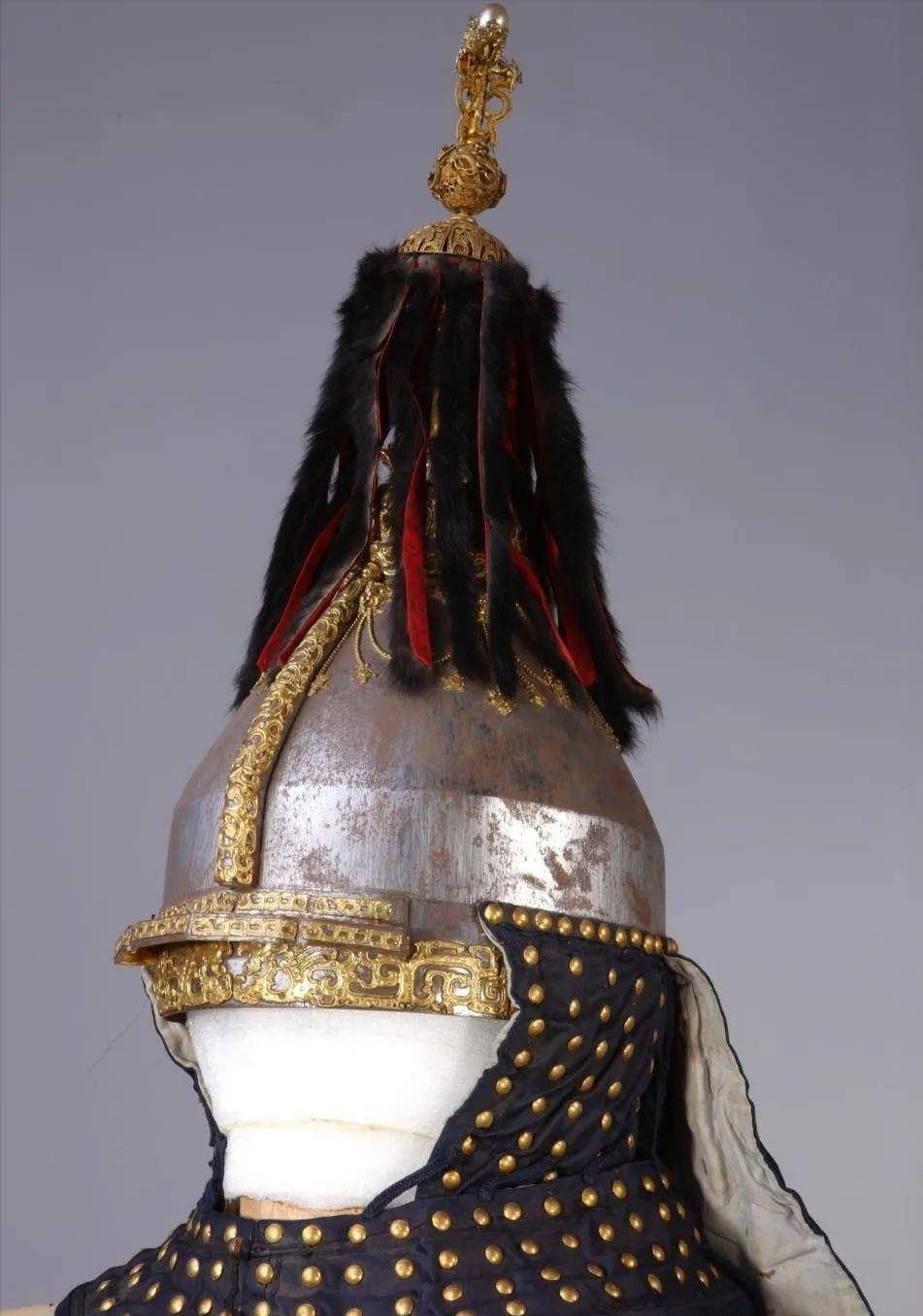 典型明末清初布面甲努尔哈赤盔甲和皇太极盔甲