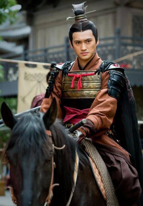 原创樊崇赤眉军领袖杀一皇帝立一皇帝给刘秀作嫁衣