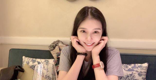 同时希望大家不要过度的针对赵雅淇,比起她,林丹的