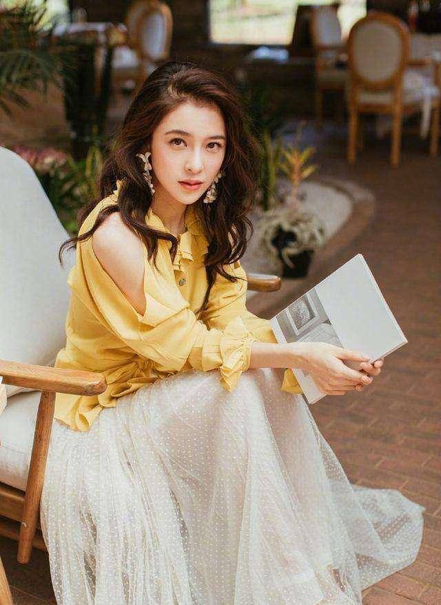 赵韩樱子太少女了奔三的年纪还什么都敢穿身材好得让人羡慕