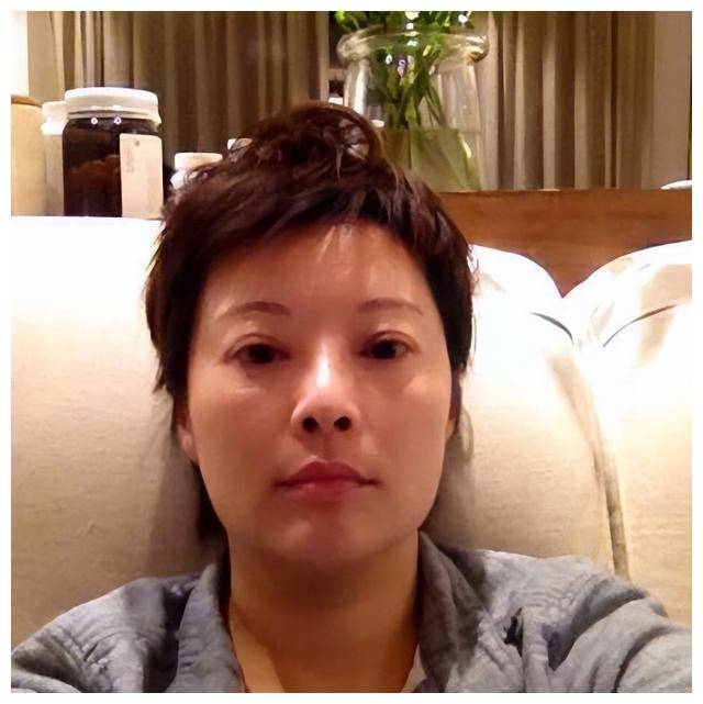 三婚袁立豪宅生活西式化中式古色装修如何共读一角