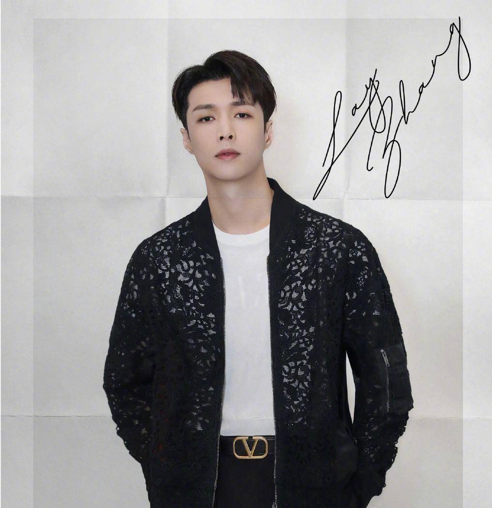 原创原创向往5张艺兴放飞自我纯素颜出镜没了包装明星就是普通人