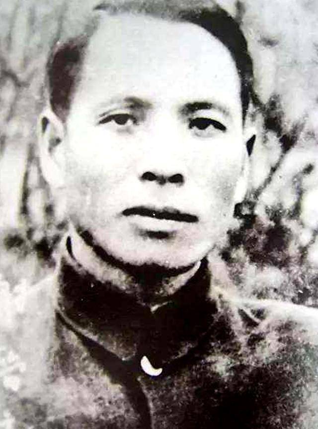 原创民族英雄谢晋元36岁被叛徒出卖留下的四个子女结局如何