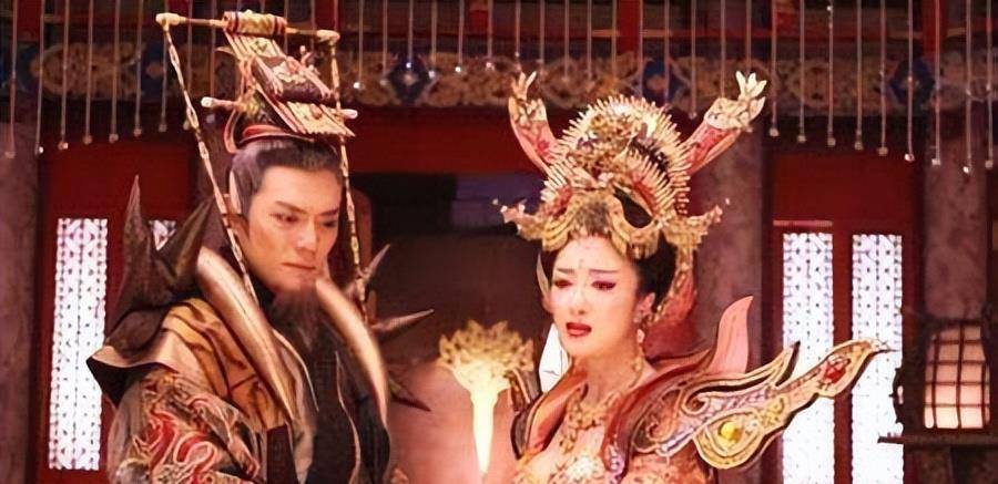 原创冯清阴差阳错当上皇后只因心地善良被姐姐抢了男人抢了后位