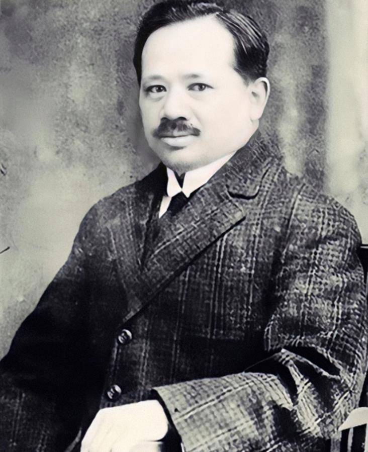 原创1994年孔令伟遗体运往美国牧师祈祷时宋美龄掩面哭泣悲痛不已