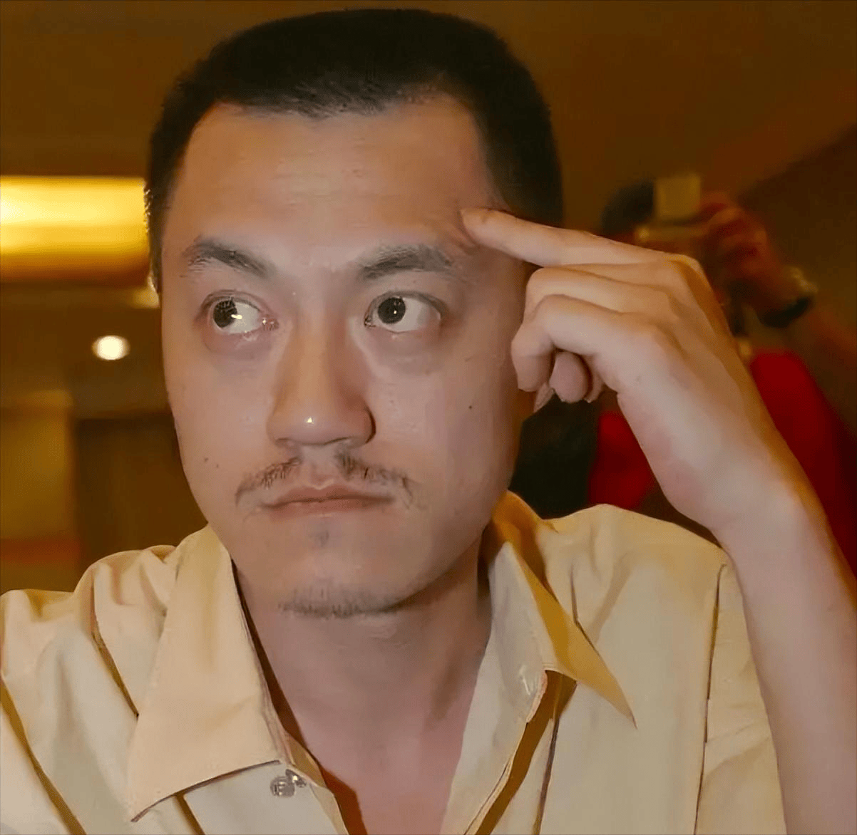 原创执拗的雪村32岁爆红却转型39岁离婚次日便2婚曾是北大学霸