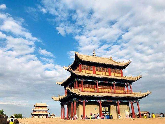 这是当时婷婷给我们安排的特色客栈;青海好玩的景点有很多:像青海湖