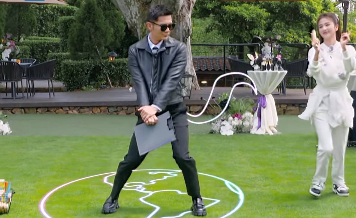 李晨接连出演了《长津湖》,《万里归途》等影片,哪怕演的都是配角,但