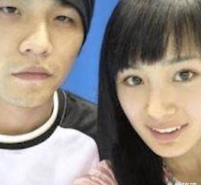 杨幂周杰伦十年前合影被扒青涩模样整没整容一目了然