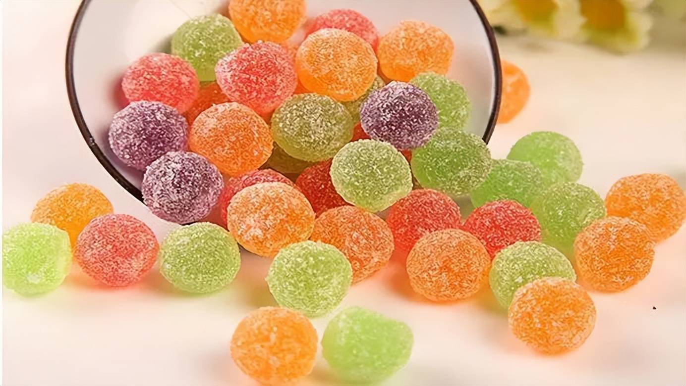 不同人群都应该吃维生素软糖别再这么吃了看看专家的意见