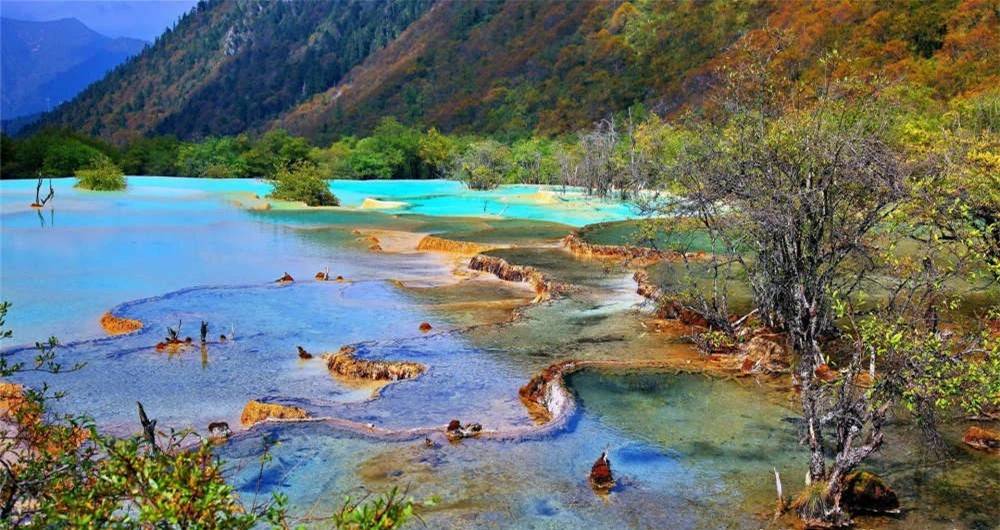 自驾游去九寨沟怎么走九寨沟旅游游哪些景点具体花费及景点介绍