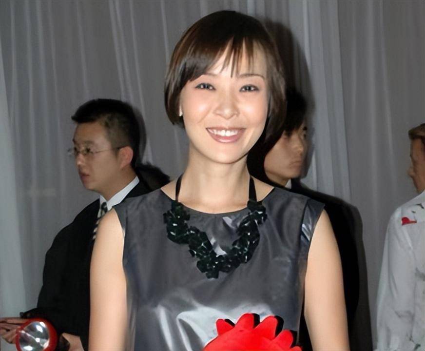 28年后再看柯蓝与李亚鹏,才明白什么是魔高一丈道高一丈