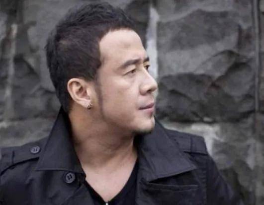 杨坤新片预售票房仅75元_电影_刀郎_刘德华