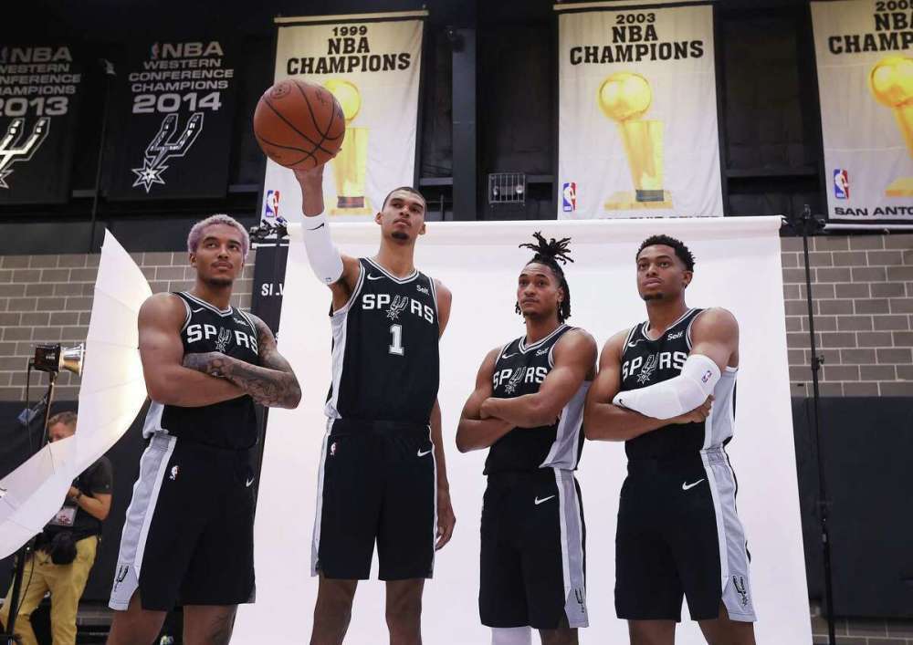 周四nba赛事分析前瞻马刺vs爵士