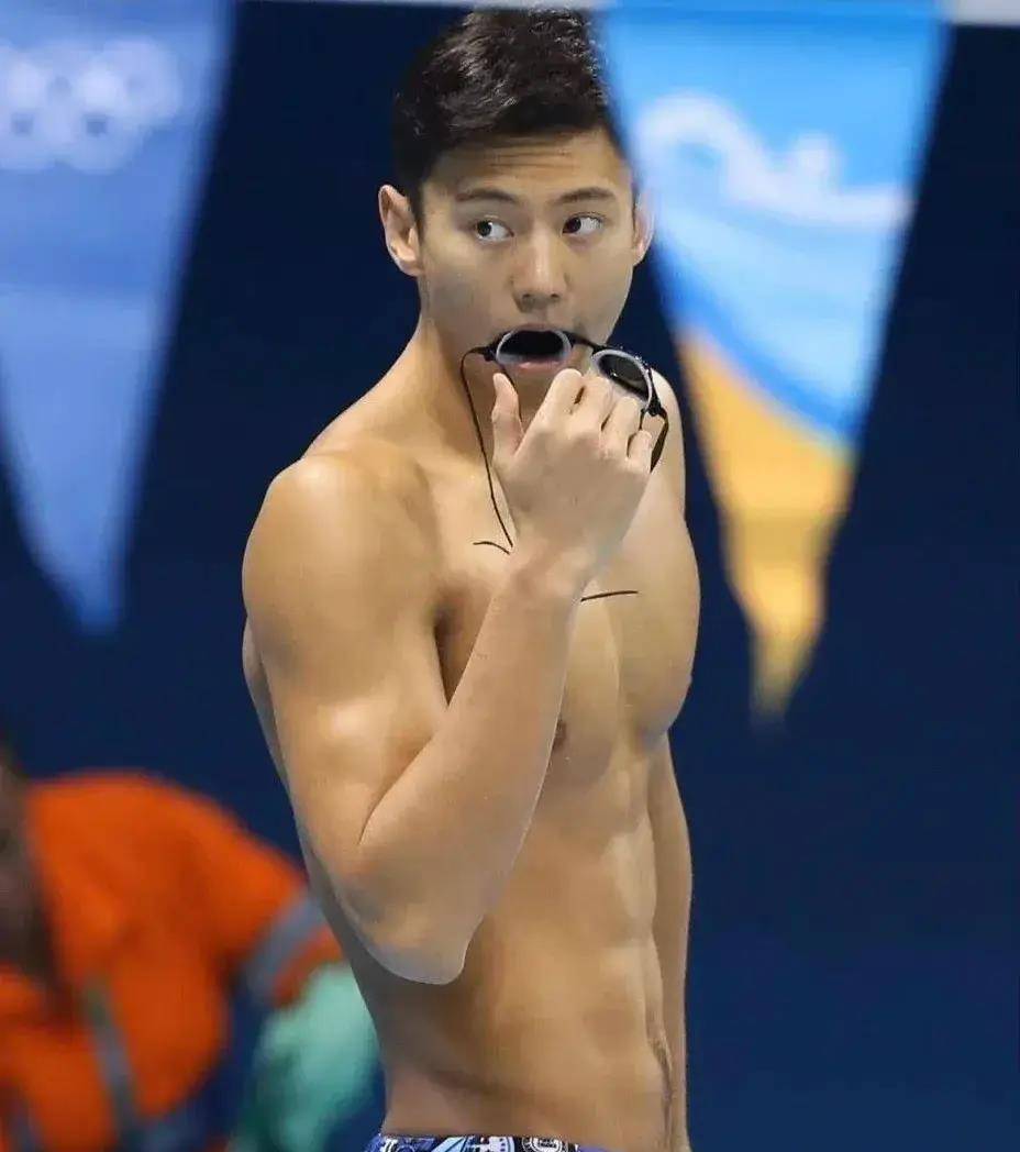 最帅游泳男运动员图片