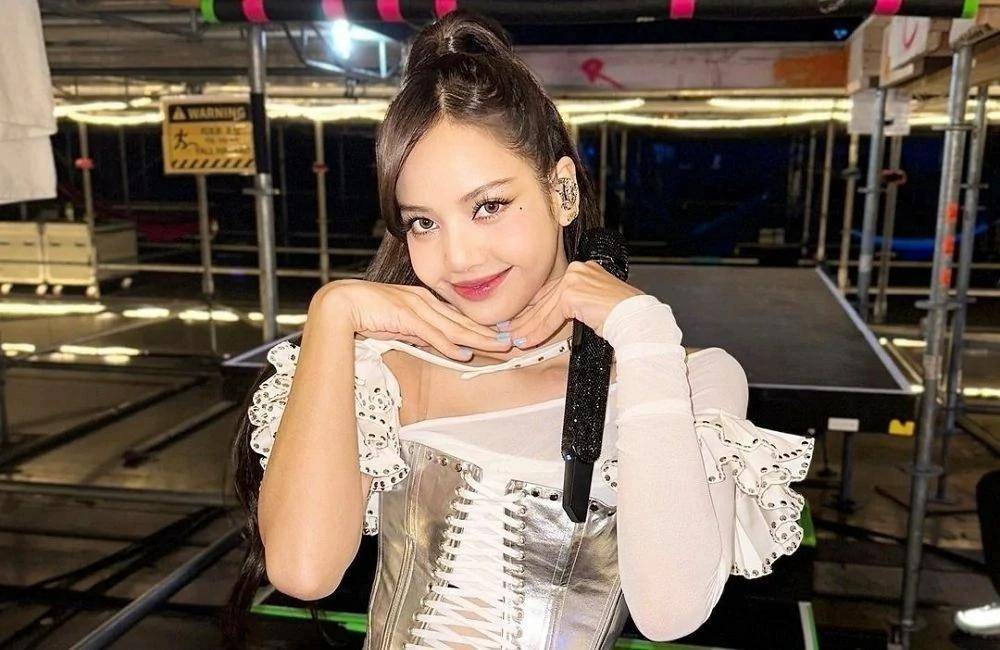 原创lisa公开75亿韩元购买的位于韩国首尔的住宅她表示装修很辛苦