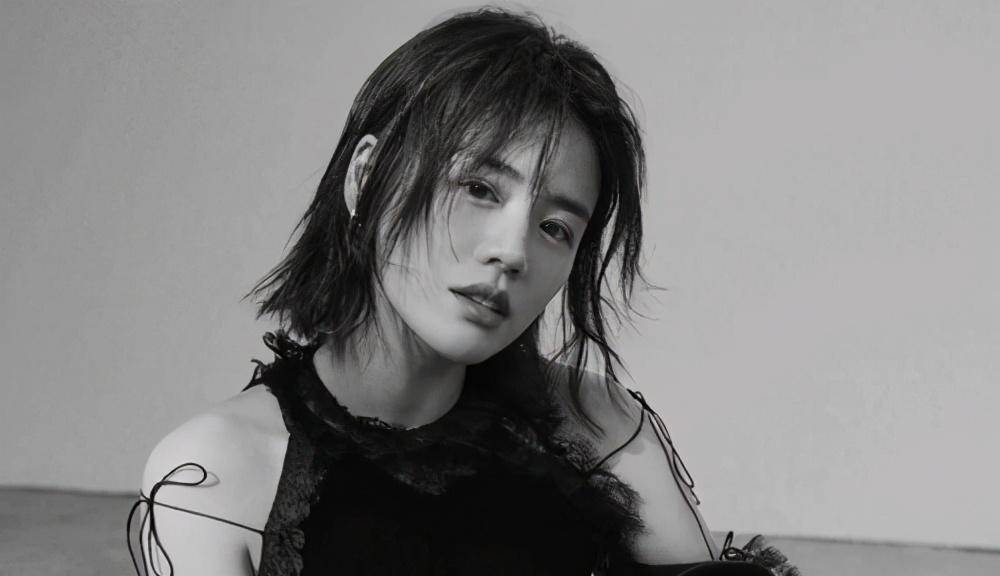 原创年纪轻轻就被封影后能唱能跳的马思纯请继续加油