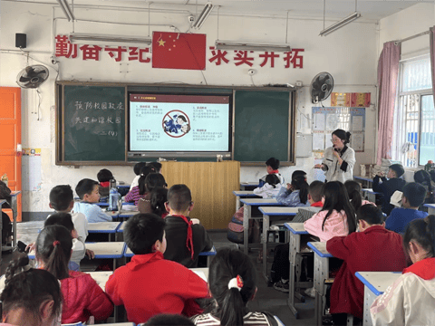 预防校园欺凌守护少年的你固始县北关小学开展预防校园欺凌系列教育
