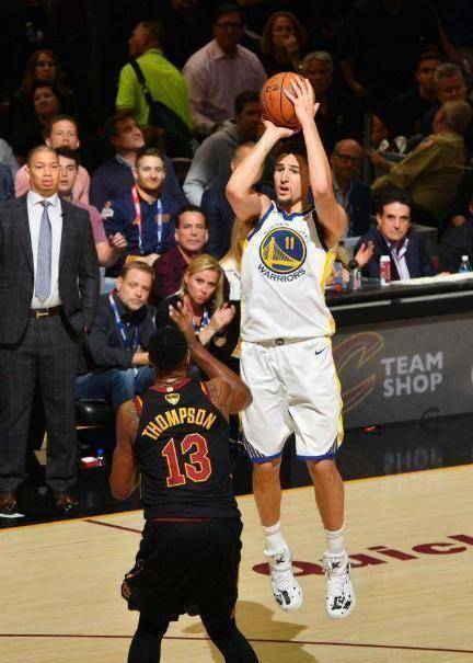 原创16年骑士夺冠那季后赛得分王是谁不是詹姆斯也不是欧文库里