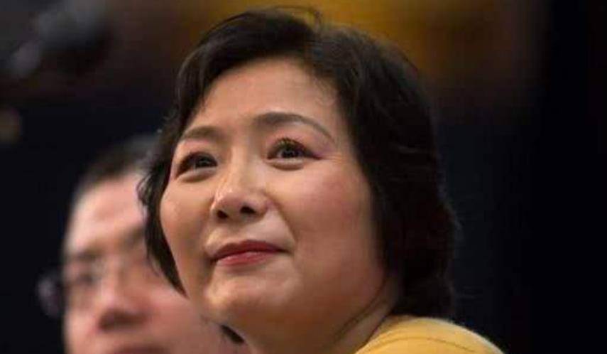 拿前妻280亿离婚费,购豪宅,娶空姐的蔡奎,如今坐拥500亿巨产_吴亚军