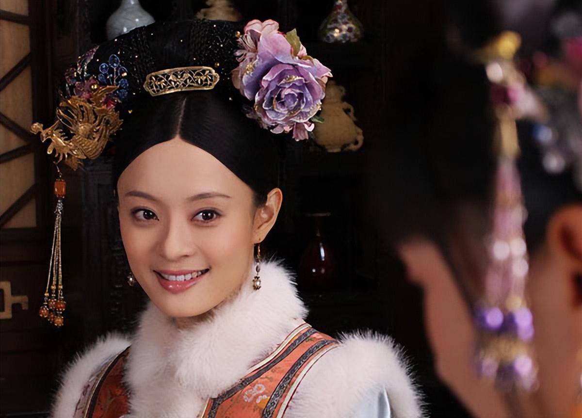 甄嬛传真是她们的颜值巅峰,一离开甄嬛传,美貌下滑好几个档次_孙俪