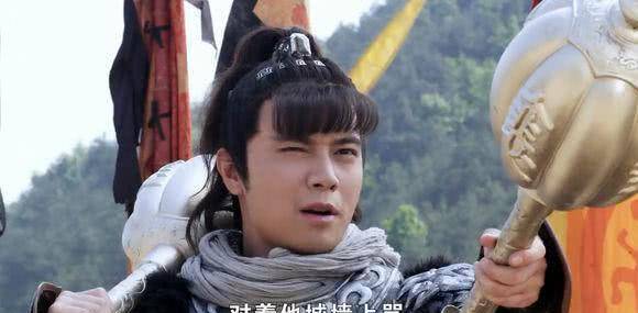 原创盘点隋唐演义中的六大用锤高手裴元庆300斤的铁锤排第二