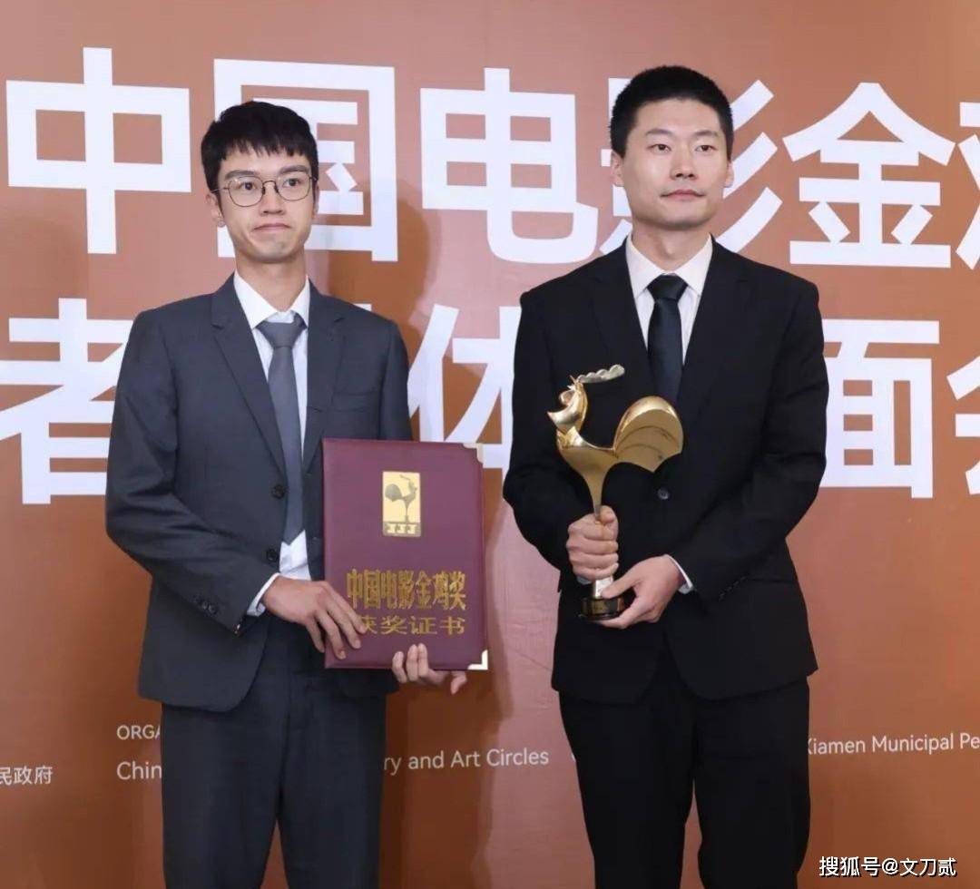 如今再看这则爆料,有人不禁觉得意味深长,也许,李雪琴和王一通正是