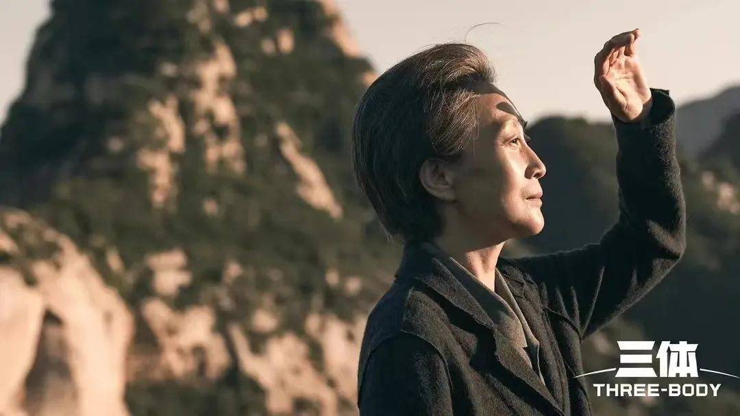 腾讯孙忠怀爬好缓坡三大支柱撑起行业天花板