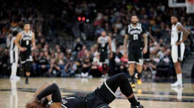 原创原创1签1裁年轻版巴莫特驰援哈登火箭继续补强2米13内线遭放弃