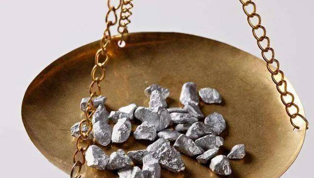 原创古代的碎银子是怎么来的是不是人为裁剪出来的