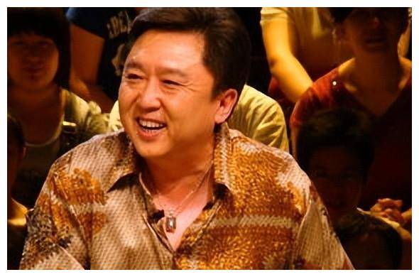郭德纲首次直播超千万点赞曹云金豪刷礼物