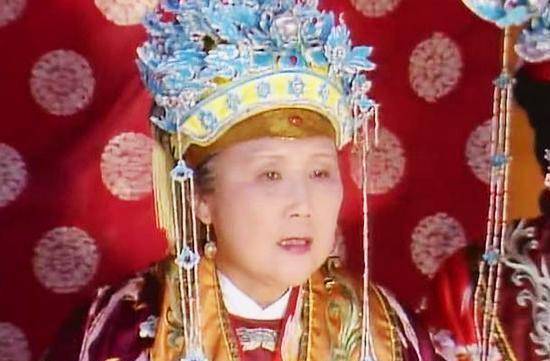 唐代时,关于官员母妻诏封外命妇的规定是:一品官妻,母为国夫人,三品