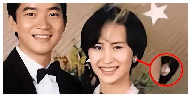 陈百强在这一年过年时,为了回礼也千挑万选为何超琼准备了一对珍珠